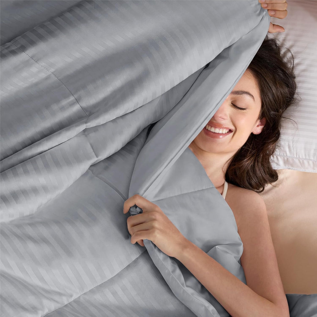 Bedsure Duvet Insert King Size - Lightweight Comforter, Quilted Cooling Duvet Insert, down Alternative Summer Comforter with 8 Tabs, Ultra Soft Blanket, Striped, King, Light Grey, 90X102 Inches
