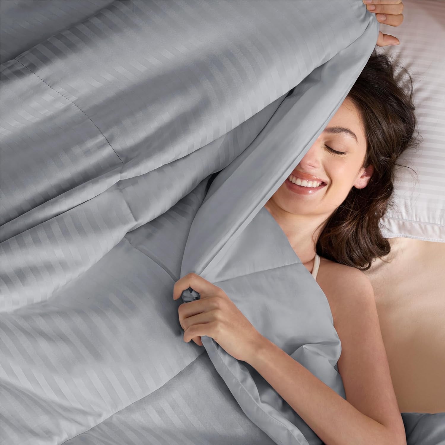 Bedsure Duvet Insert King Size - Lightweight Comforter, Quilted Cooling Duvet Insert, down Alternative Summer Comforter with 8 Tabs, Ultra Soft Blanket, Striped, King, Light Grey, 90X102 Inches